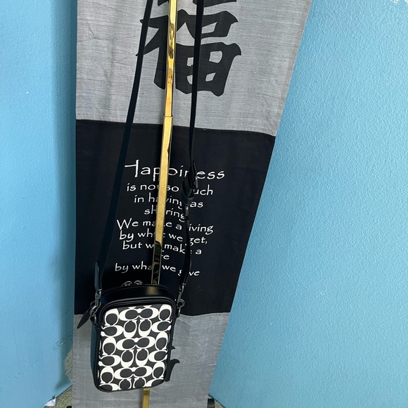 Men coach crossbody - Picture 2 of 9